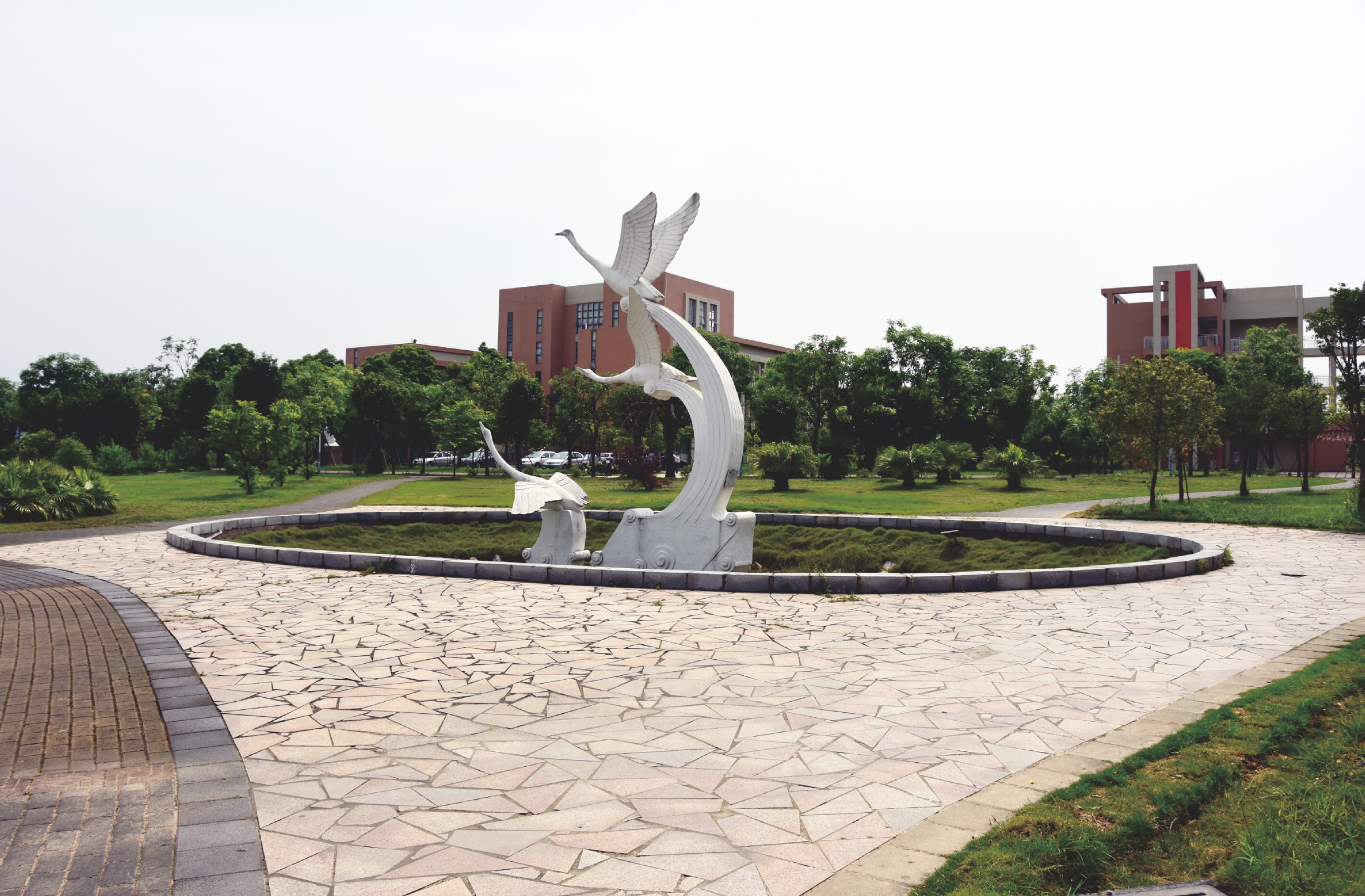 宝安第一外国语学校室外广场工程